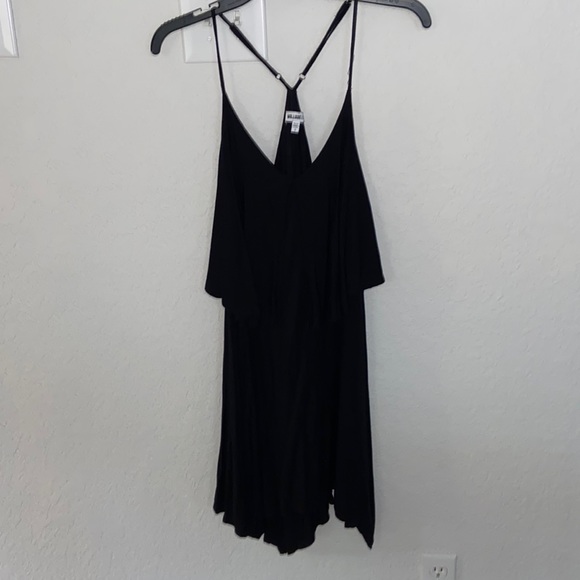 Simple Black flowey dress! super cute just don’t wear anymore - Picture 1 of 2